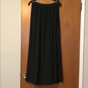 Black Maxi skirt